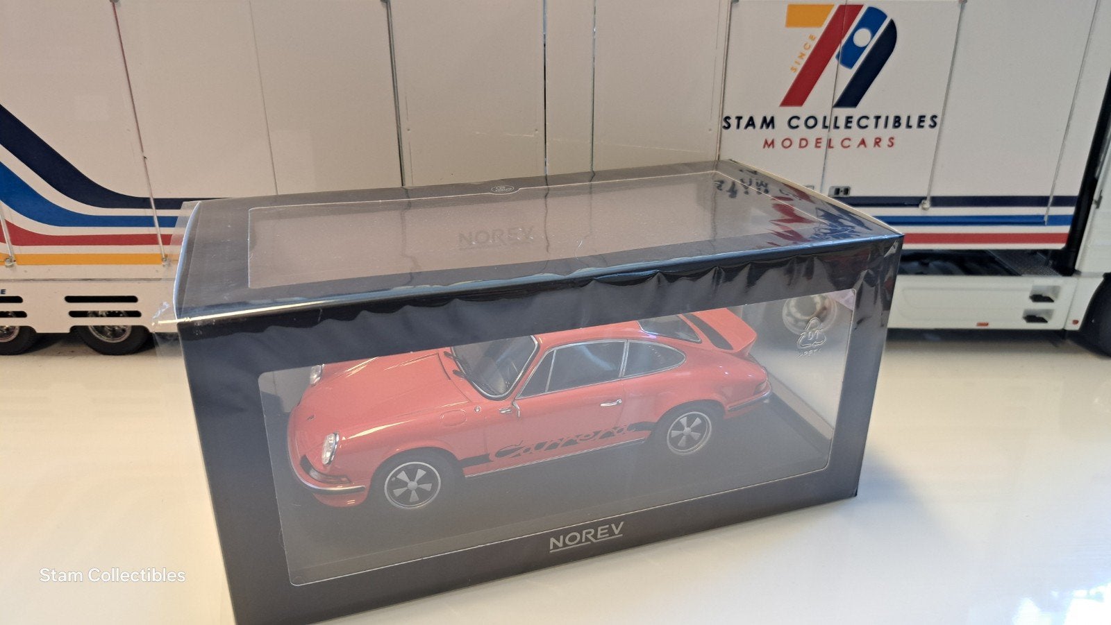 Norev Porsche 911 RS Touring Orange - 1973, Hobby en Vrije tijd, Modelauto's | 1:18, Auto, Norev, Ophalen of Verzenden, Zo goed als nieuw