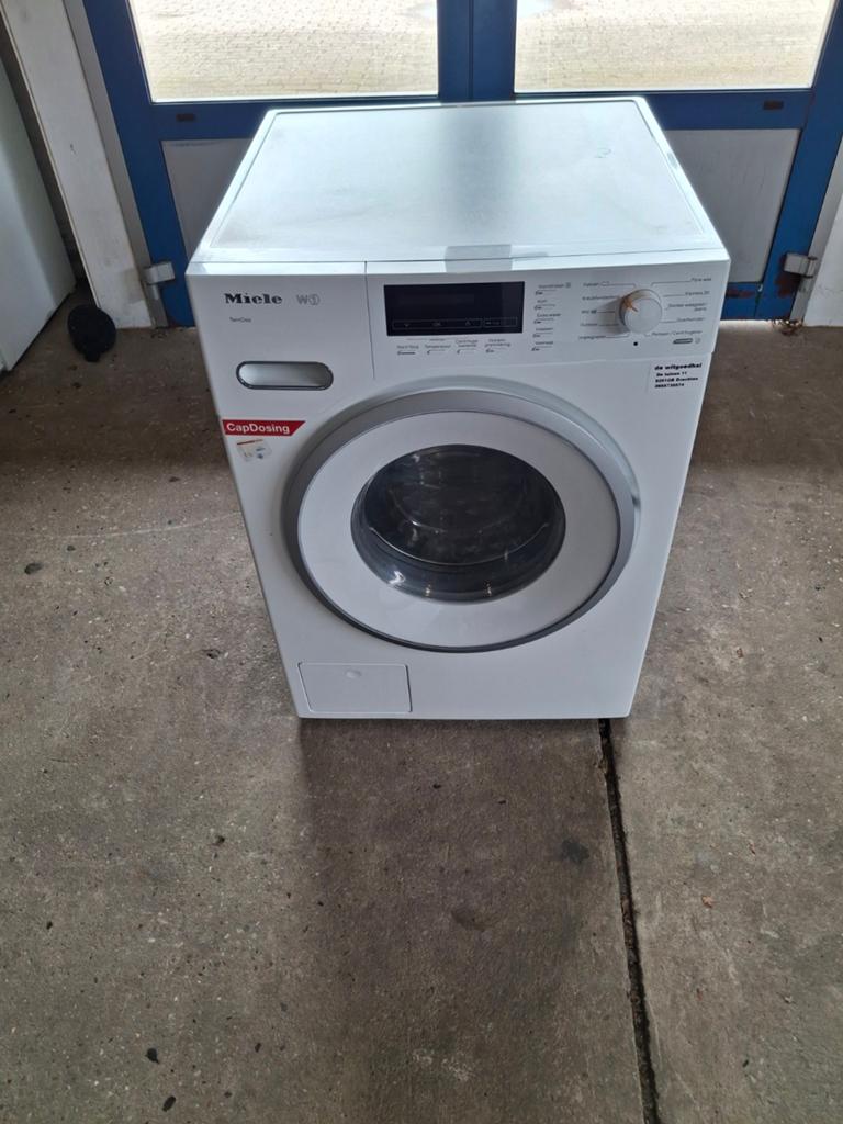 Miele W1 Wasmachine met TwinDos  zogoed als nieuwe, Carl-Miele-Straße 29, 33332 Gütersloh, Duitsland, Ophalen of Verzenden, 85 tot 90 cm