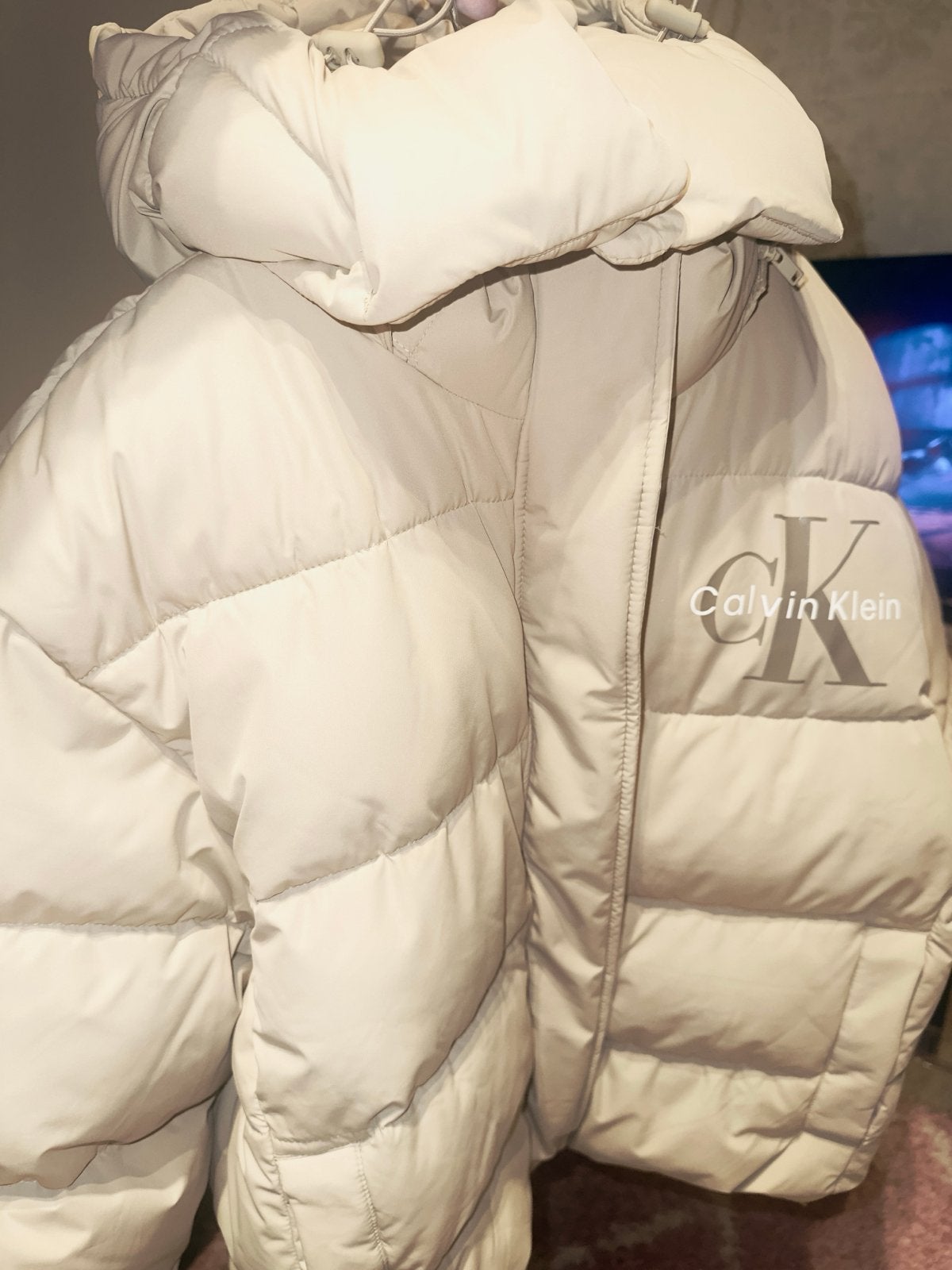 Calvin Klein Donsjas Herfst Winter - Nieuw - M, Ophalen of Verzenden, Nieuw, Maat 38/40 (M), Beige