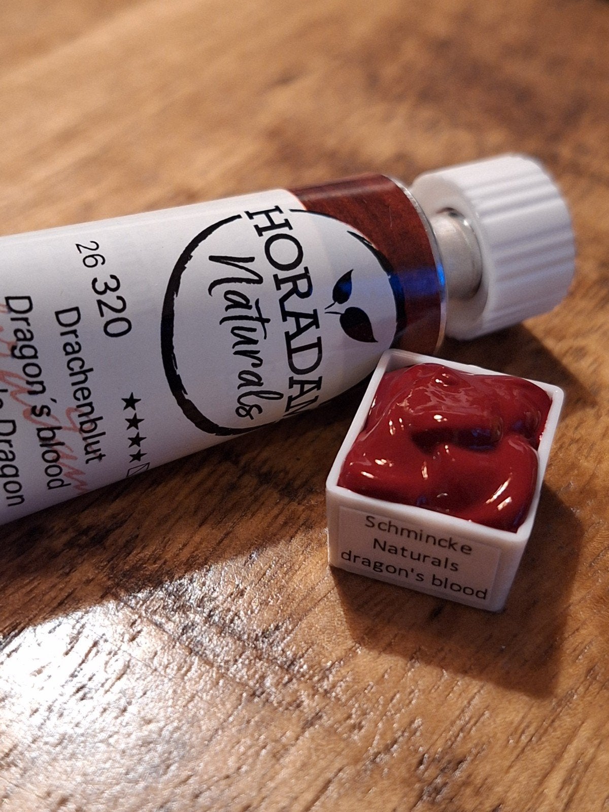 Schmincke Horadam Naturals Drakenbloed Waterverf ½ napje, Hobby en Vrije tijd, Schilderen, Ophalen of Verzenden, Nieuw, Waterverf