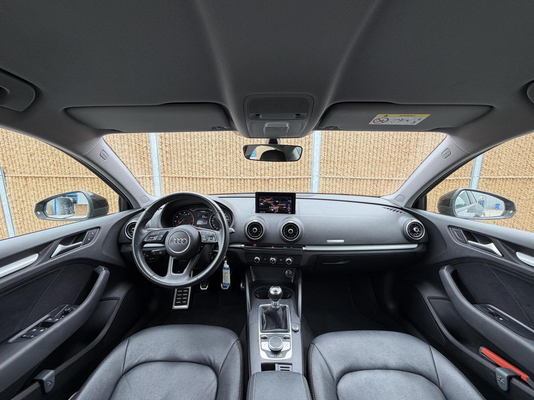 Audi A3 Limousine 30 TFSI Pro Line Lederen bekleding | Stoel, Voorwielaandrijving, Gebruikt, Euro 6, 116 pk