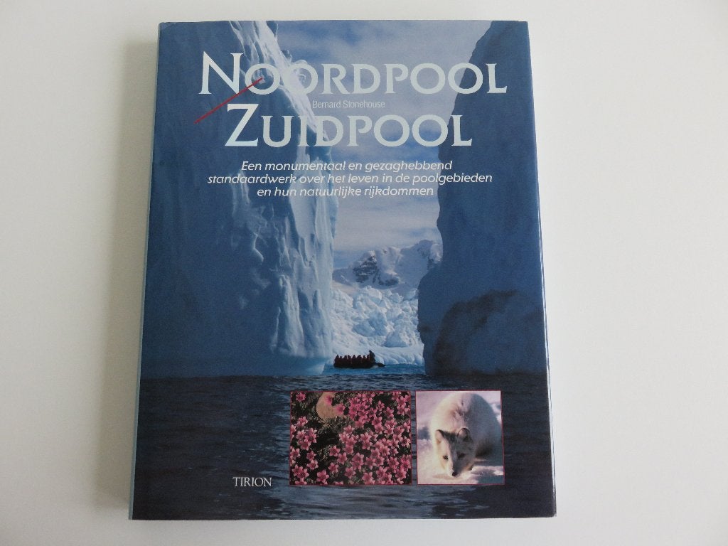 Noordpool Zuidpool Bernard Stonehouse, Ophalen of Verzenden, Zo goed als nieuw, Bernard Stonehouse, Natuur algemeen