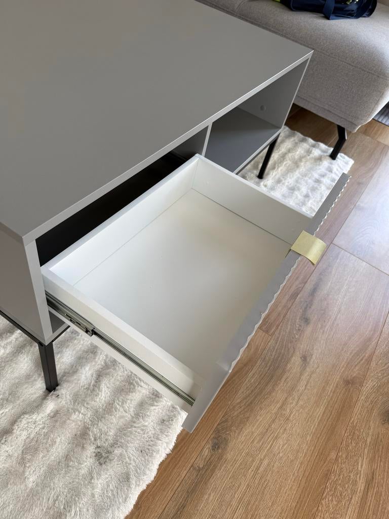 Salontafel Meubella - 103,5x68x46 cm, Ophalen, Zo goed als nieuw, Grijs, Tapijttegels