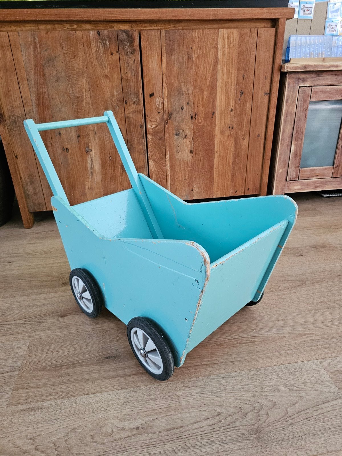 Houten loopwagen/poppenwagen in blauw, Ophalen of Verzenden, Gebruikt, Jongen of Meisje