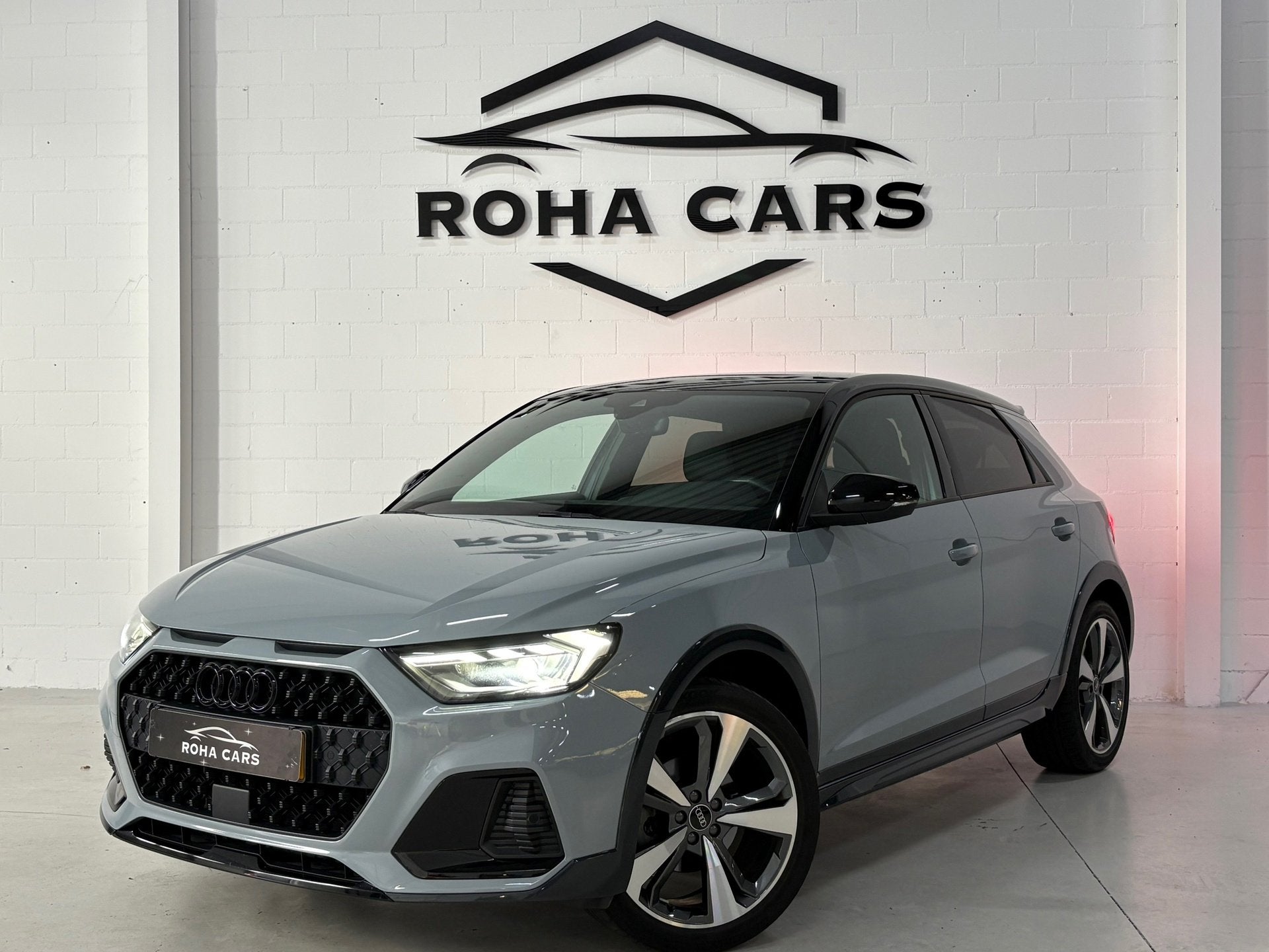Audi A1 citycarver 30 TFSI epic S-Line Automaat, Applecarpla, Leder en Stof, 49 €/maand, Bedrijf, 3 cilinders