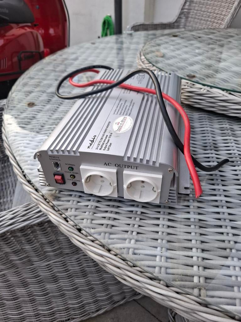 Omvormer 24V naar 230V 1000W plus magnetron, Auto-onderdelen, Vrachtwagen-onderdelen, Ophalen of Verzenden, Overige merken
