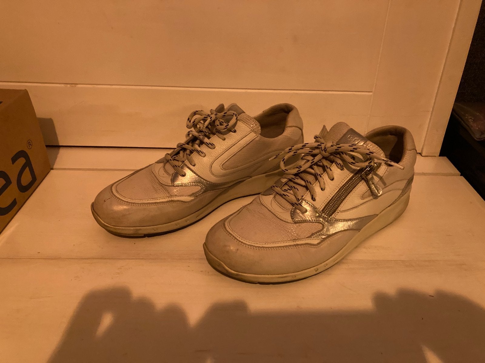 Durea G6 maat go 39 hak wit veters schoenen leer leder witte, Wit, Ophalen of Verzenden, Sneakers of Gympen, Zo goed als nieuw