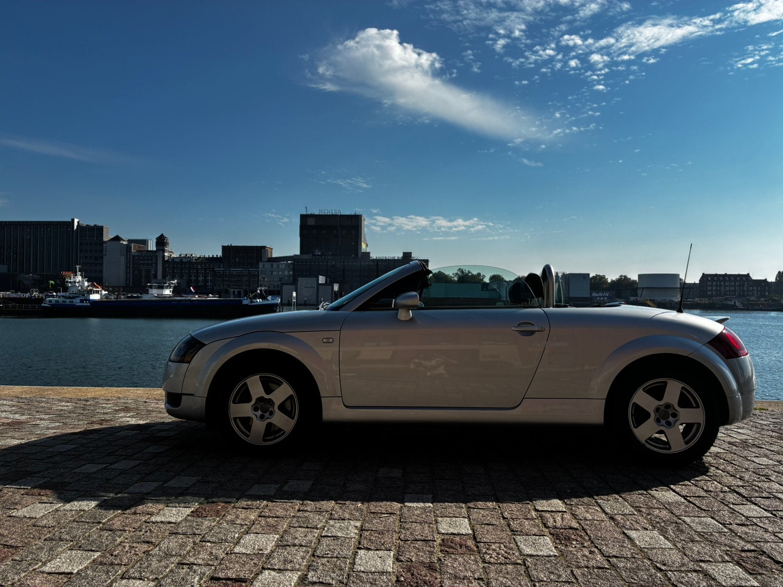 Audi TT 1.8t Roadster 180pk klassieker!, foto 2