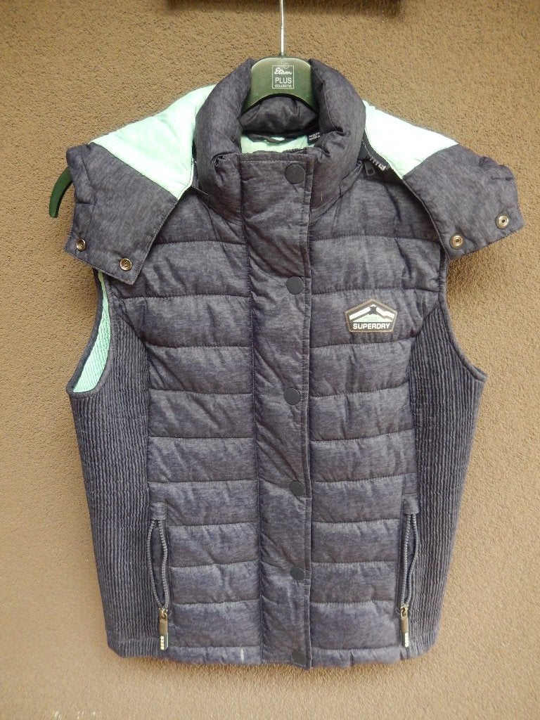 Superdry Fuji bodywarmer 42 blauw/mint, Kleding | Dames, Bodywarmers, Zo goed als nieuw, Maat 42/44 (L), Blauw, Ophalen of Verzenden