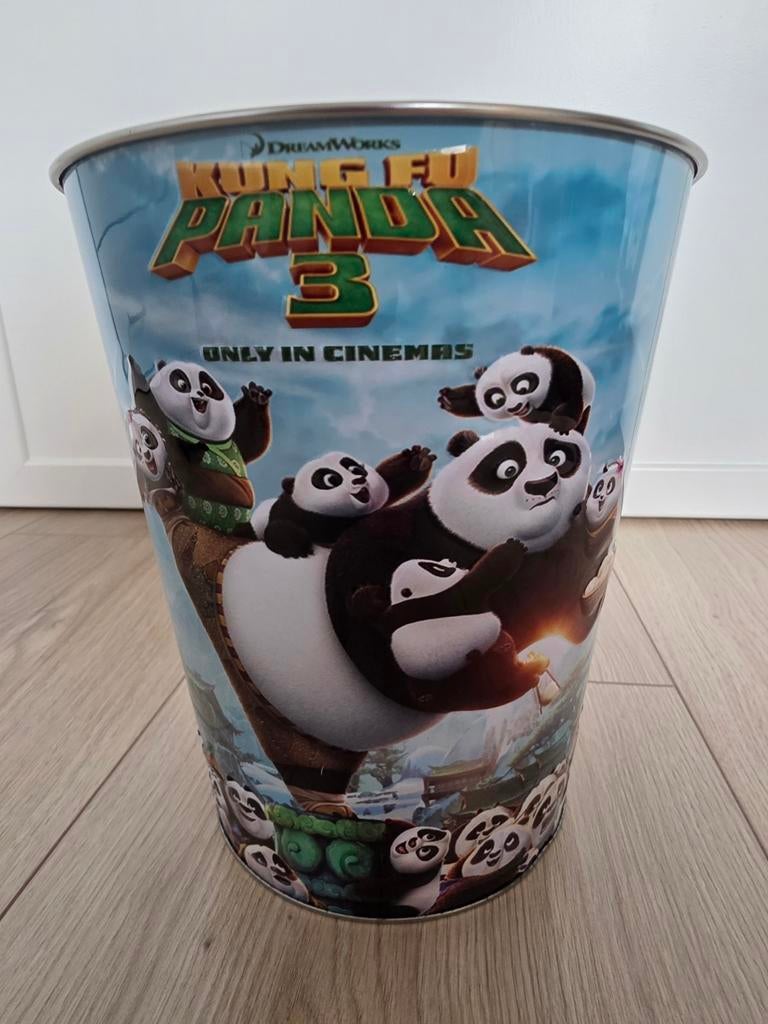 Kungfu panda popcorn bucket, Ophalen of Verzenden, Zo goed als nieuw