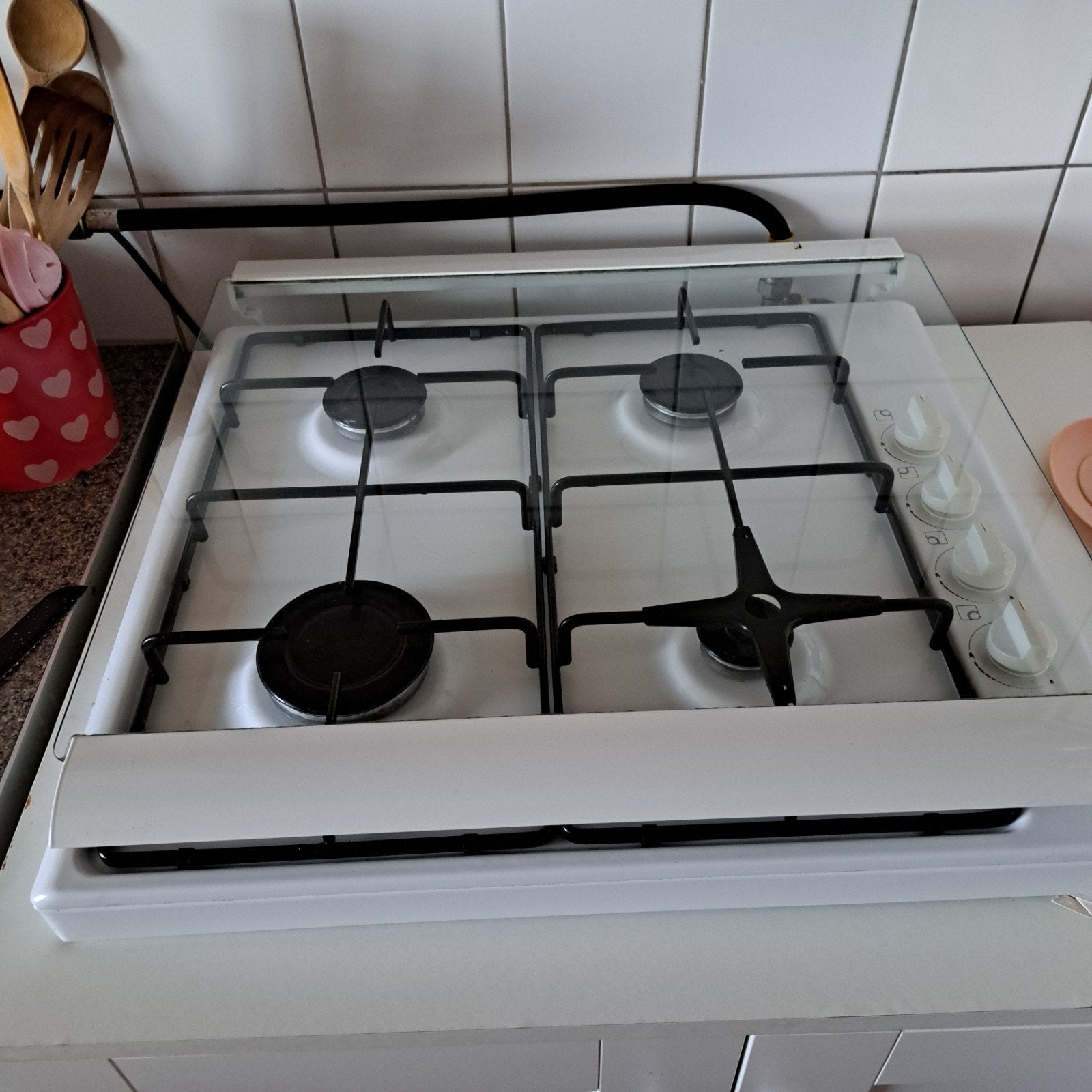 Beko gasfornuis 4-pits met glazen afdekplaat (57,5 x 55 cm), Witgoed en Apparatuur, Fornuizen, Ophalen, Gebruikt, Minder dan 85 cm