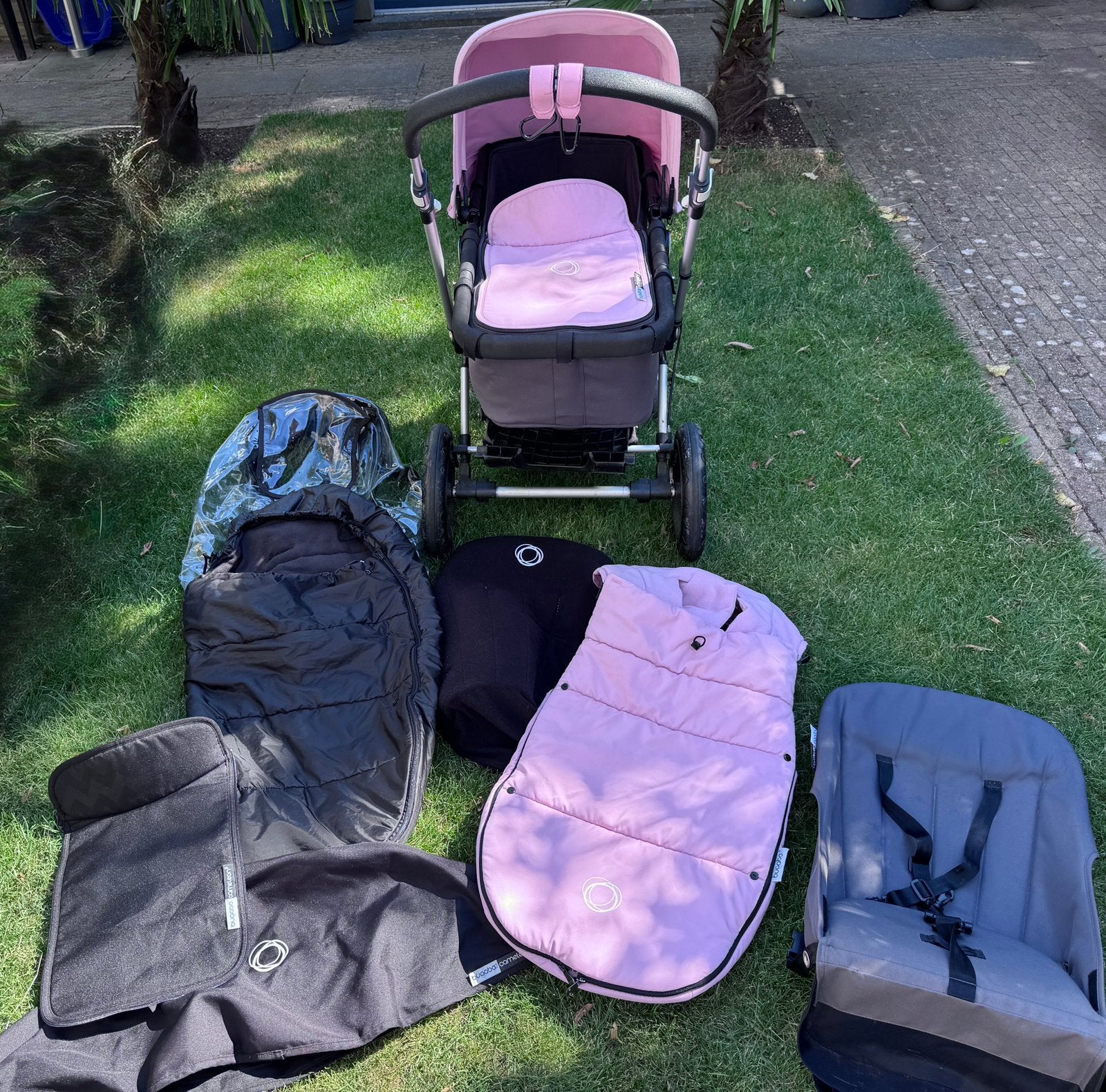 Bugaboo Cameleon 3 complete kinderwagen zwart/ roze, Gebruikt, Bugaboo, Ophalen of Verzenden, Verstelbare duwstang