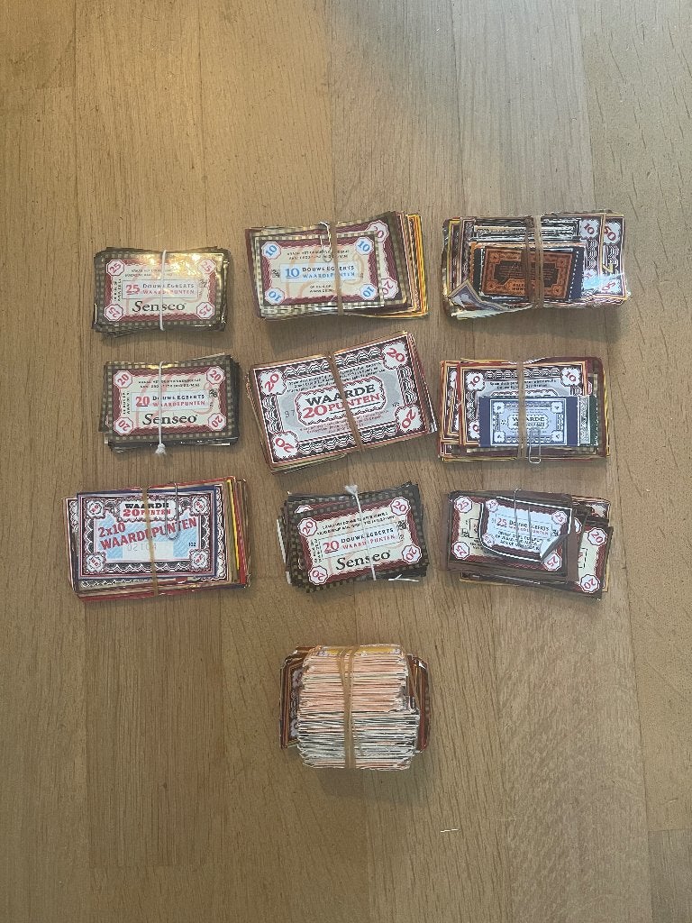 22.100 stuks Douwe Egberts en Senso waardepunten, Ophalen of Verzenden, Koffie of Thee, Zegels, Bonnen of Punten