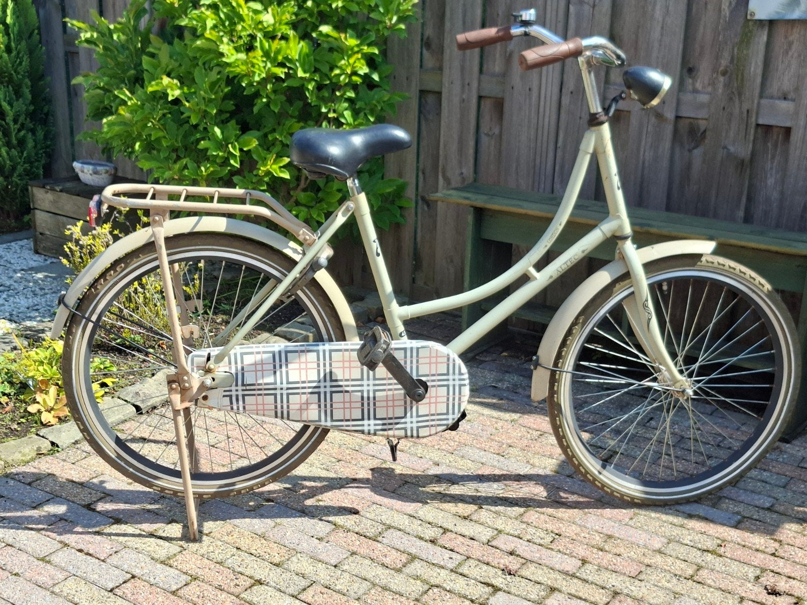 Altec 24', Fietsen en Brommers, Ophalen, Altec, Gebruikt, Terugtraprem