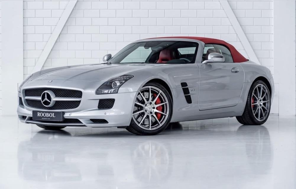 Mercedes-Benz SLS Roadster 6.3 AMG l Rood Leder l Rode Cabri, Auto diversen, Automaat, Cabriolet, Mercedes-Benz, Zilver of Grijs