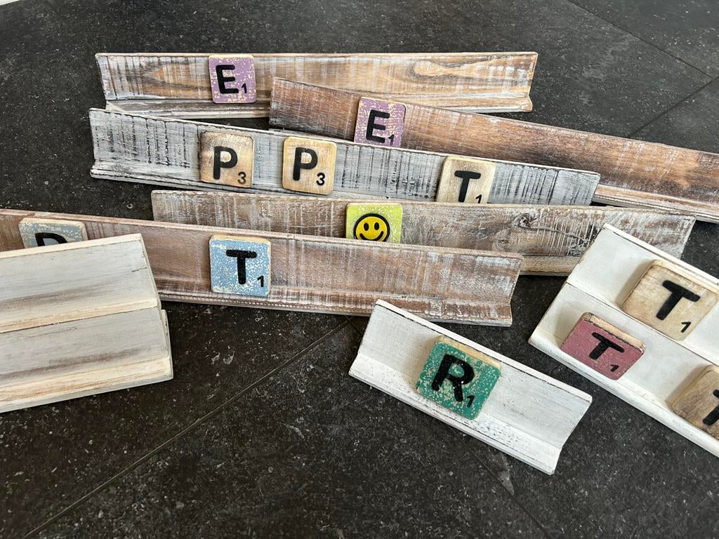 Houten letter bak met letters en letterplankjes, Huis en Inrichting, Ophalen