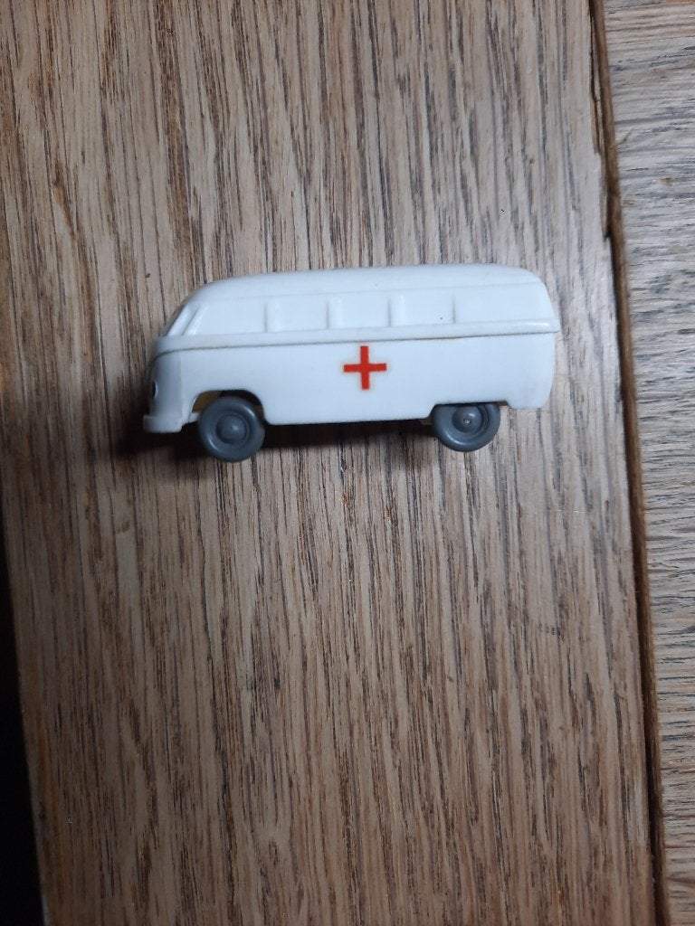 Wiking. Ziekenauto Unverglast.  Volkswagen, Hobby en Vrije tijd, Ophalen of Verzenden, Auto, Wiking