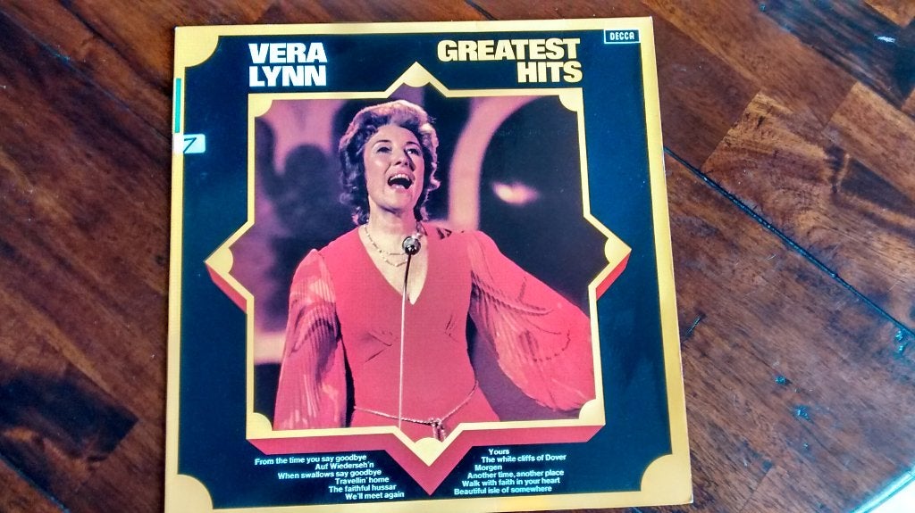 LP - Vera Lynn - Greatest Hits, Ophalen of Verzenden, Zo goed als nieuw, Pop, LP