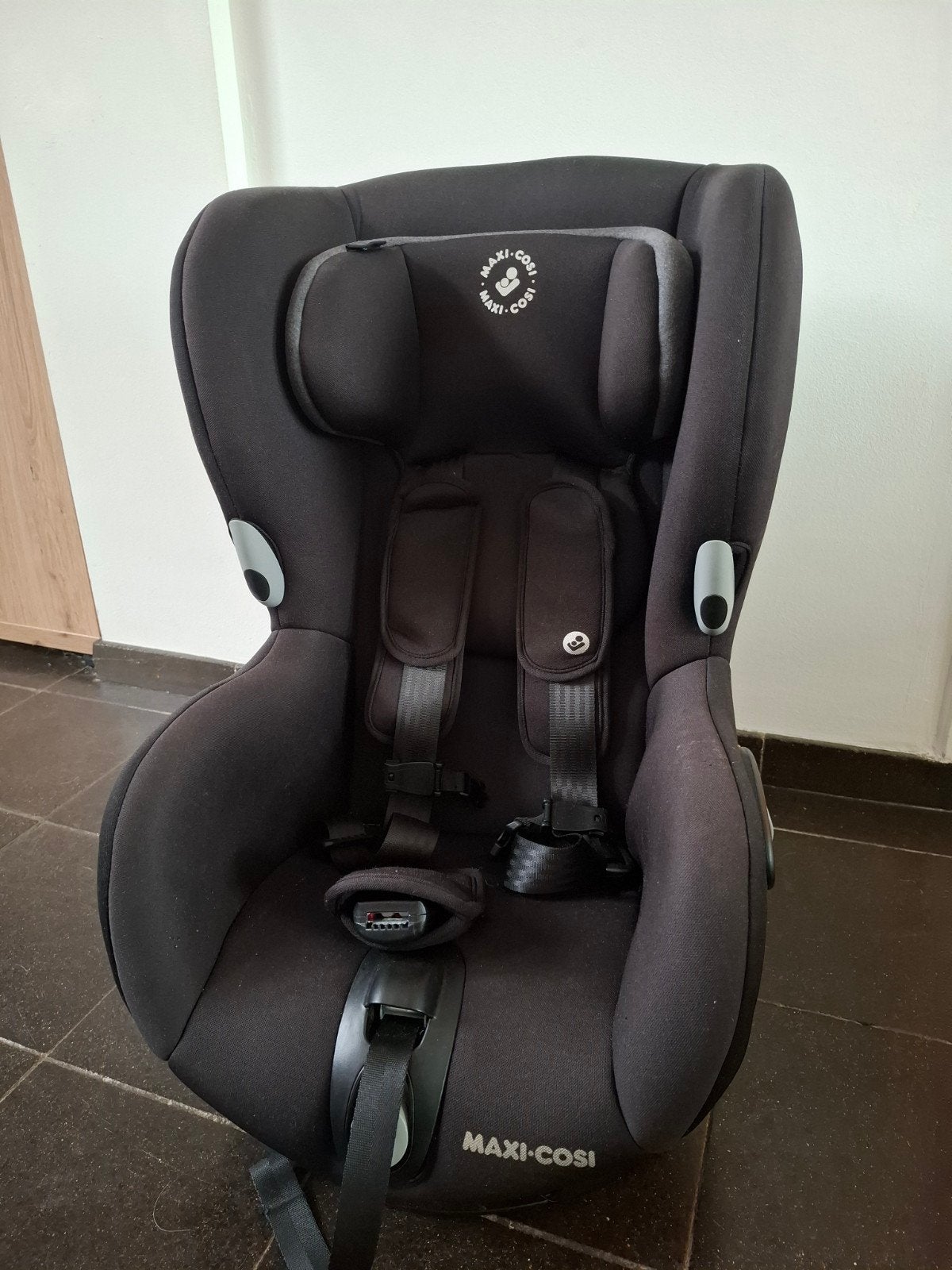 Maxi-Cosi Axiss autostoel – draaibaar – zonder ISOFIX, Ophalen, 9 t/m 18 kg, Maxi-Cosi, Gebruikt