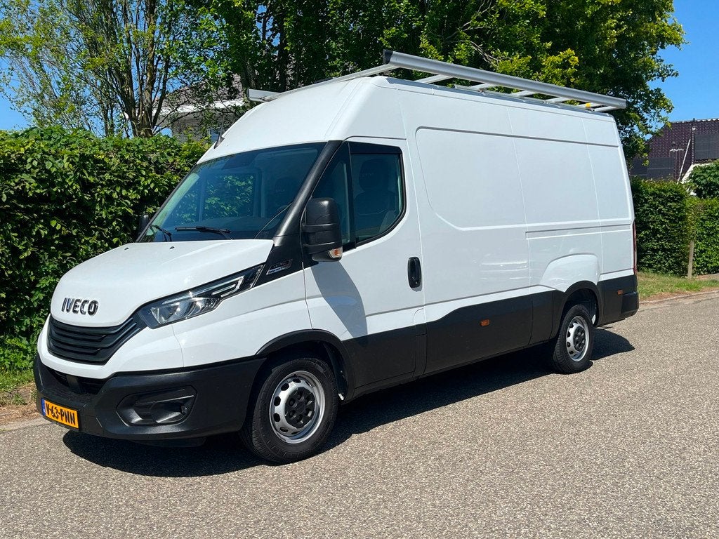 Iveco Daily 35S18 3.0 Automaat |L2H2 | 3500kg trekgewicht |I, Automaat, Gebruikt, 4 cilinders, Iveco