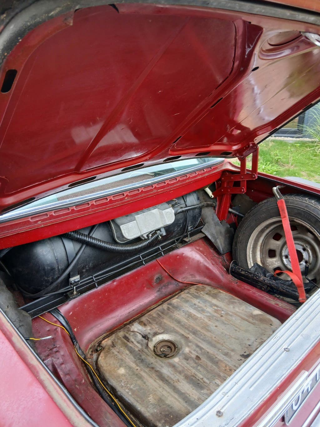 Volvo 164 3.0 E 1972 Rood LPG €6750,-, foto 10