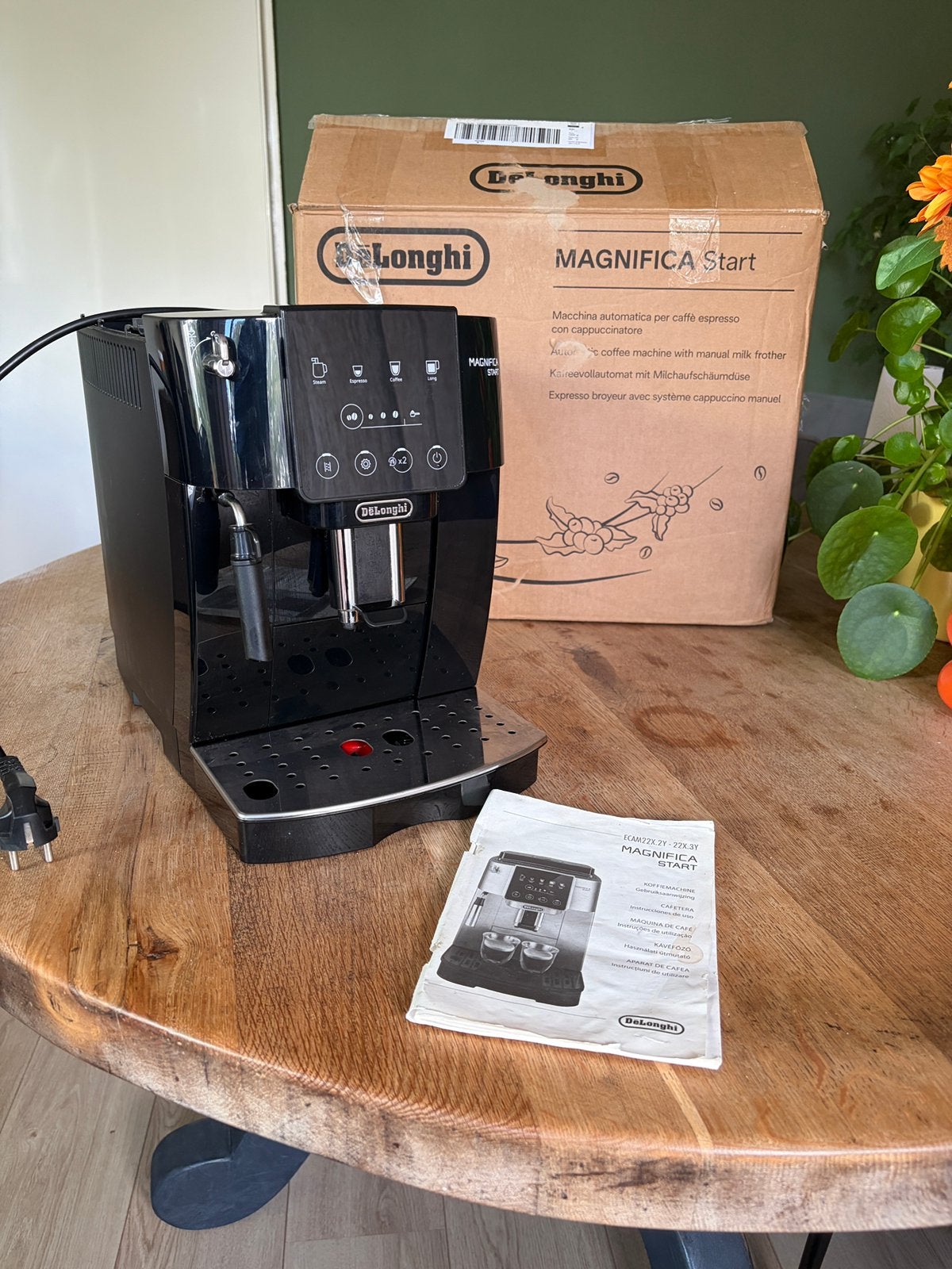 ZGAN Delonghi Magnifica start ECAM220.21.B  koffiemachine