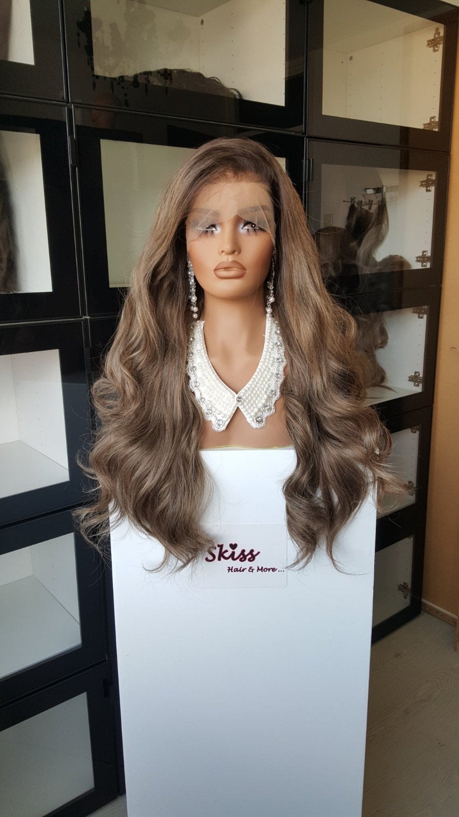 Luxe Lace Pruik: Gemêleerd Midden/Licht Bruin - Vol - Slag, Ophalen of Verzenden, Nieuw, Pruik of Haarverlenging