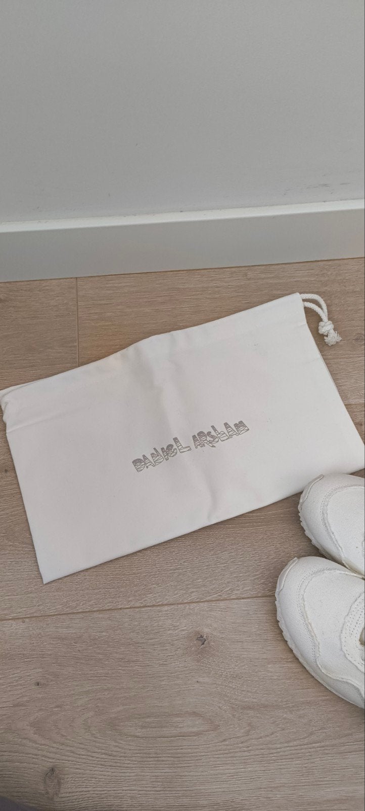 Foto 9 van Adidas x Daniel Arsham New York Sneakers - Maat 38 2/3