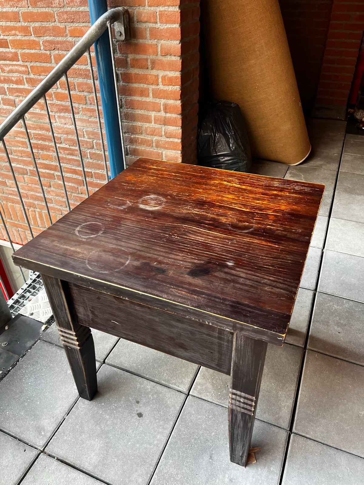 Houten bijzettafel met lade - Gebruikt, Minder dan 55 cm, Gebruikt, Vierkant, Hout