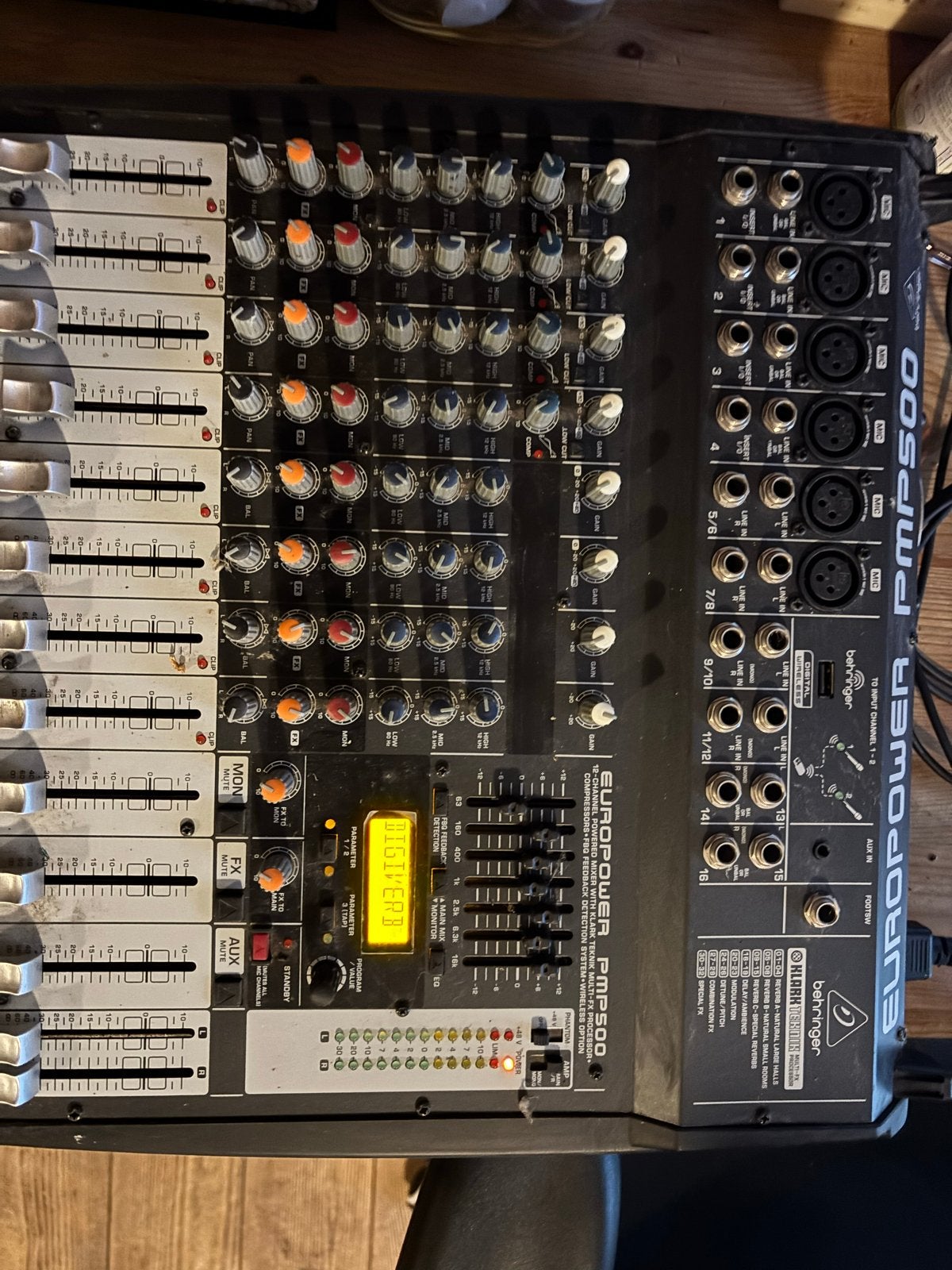 Behringwr Europower PMP500 Mengpaneel, Muziek en Instrumenten, Ophalen, Gebruikt, 10 tot 20 kanalen, Microfooningang