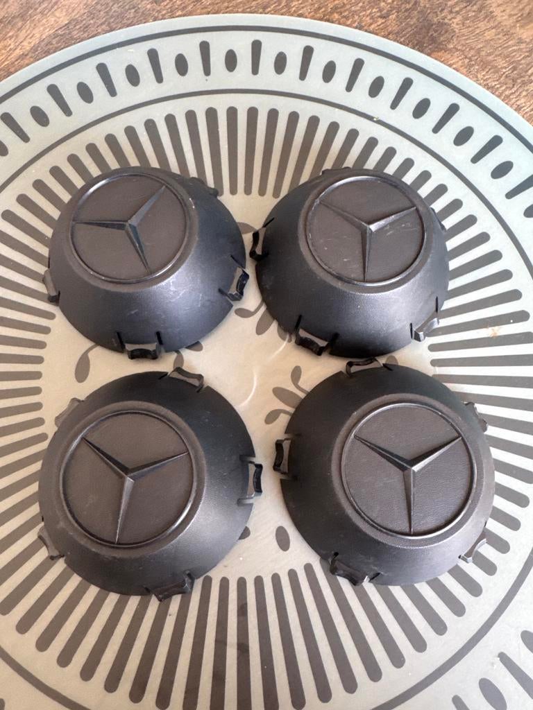 Mercedes wielkapjes - Set van 4 originele naafdoppen, Ophalen, Zo goed als nieuw