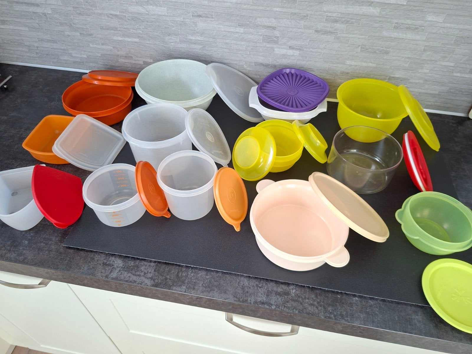 tupperware verschillende bewaarbakjes zie beschrijving VA.PR, Ophalen of Verzenden, Gebruikt, Rood, Schaal