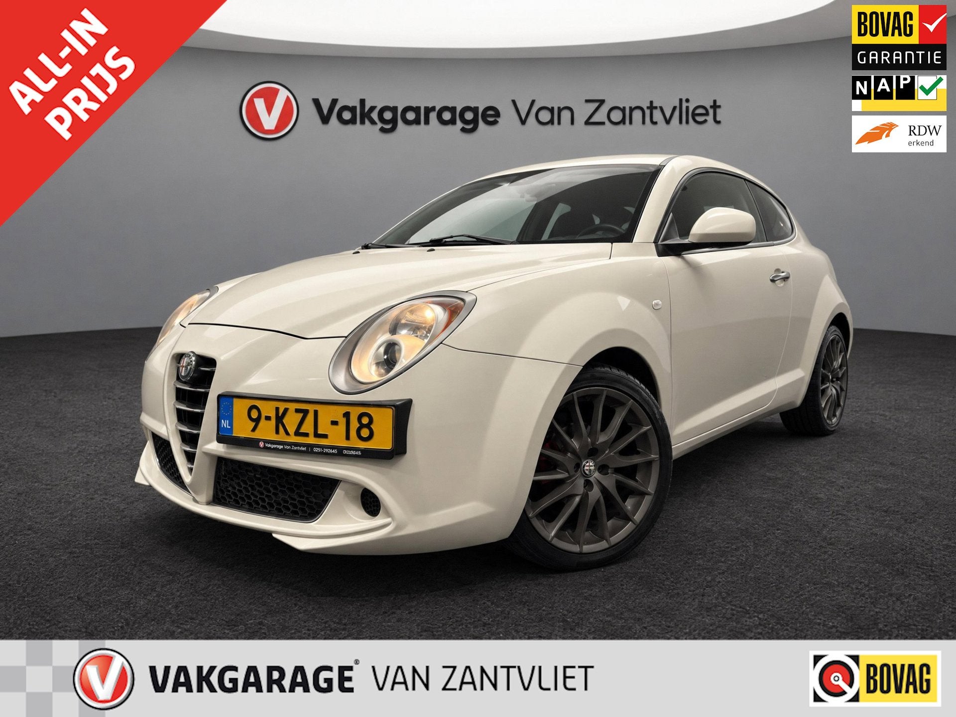 Alfa Romeo MiTo 0.9 TwinAir SBK (12 mnd BOVAG-garantie), Auto's, Gebruikt, Zwart, Origineel Nederlands, Handgeschakeld