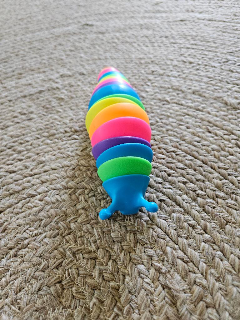 Fidget toys rups, Ophalen of Verzenden, Zo goed als nieuw