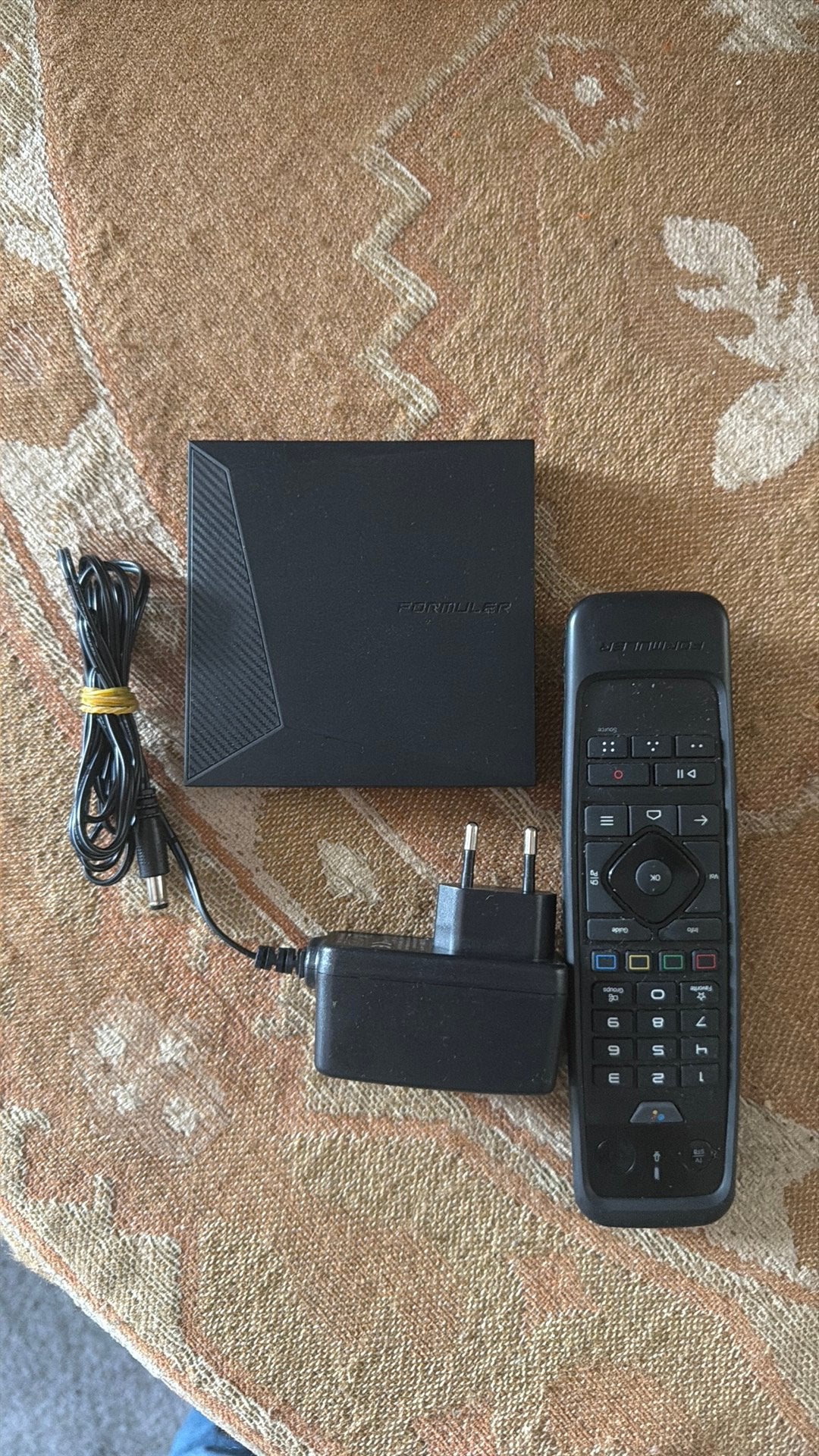 Formuler z 11pro, Audio, Tv en Foto, Mediaspelers, Ophalen, Zo goed als nieuw, HDMI, Minder dan 500 GB