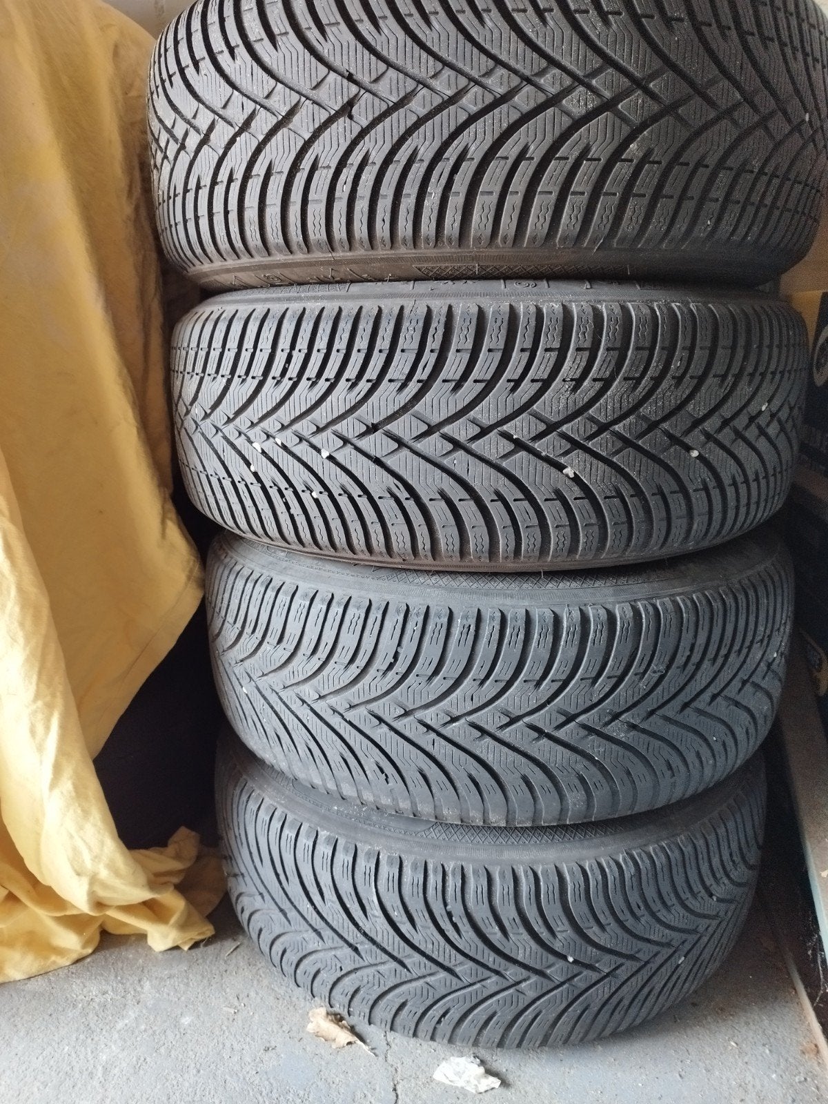 16 inch stalen velgen met winterbanden Mercedes, Auto-onderdelen, Banden en Velgen, Ophalen, Gebruikt, 16 inch, Banden en Velgen