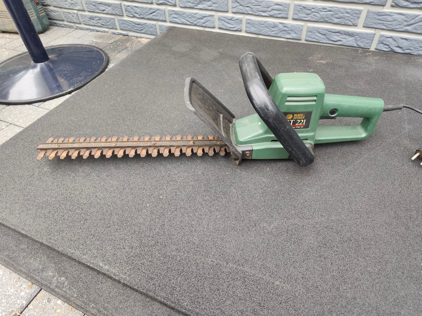 Black & Decker GT 221 elektrische heggenschaar, Ophalen, Gebruikt, Elektrisch, Black & Decker