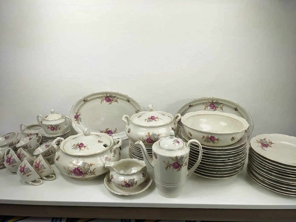 Groot Thee- en Dinerservies MOSA roze - witte bol crysanten, Antiek en Kunst, Ophalen of Verzenden