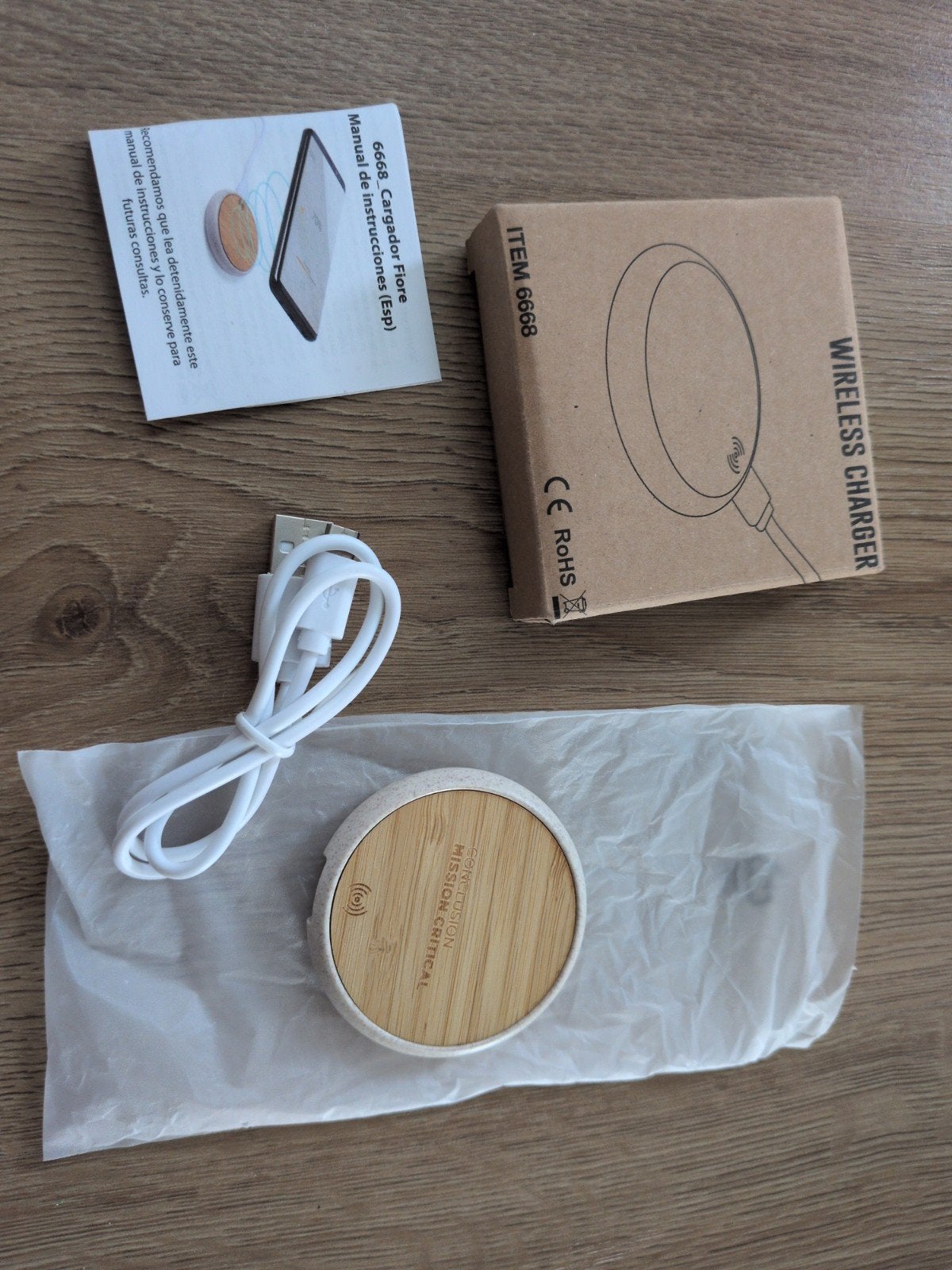 Nieuwe draadloze oplader van Wheat Straw, Telecommunicatie, Universeel, Draadloze oplader, Nieuw, Micro-USB