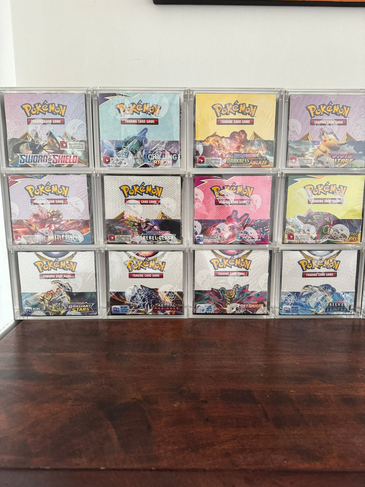 Sworld & shield era booster box set + acrylic