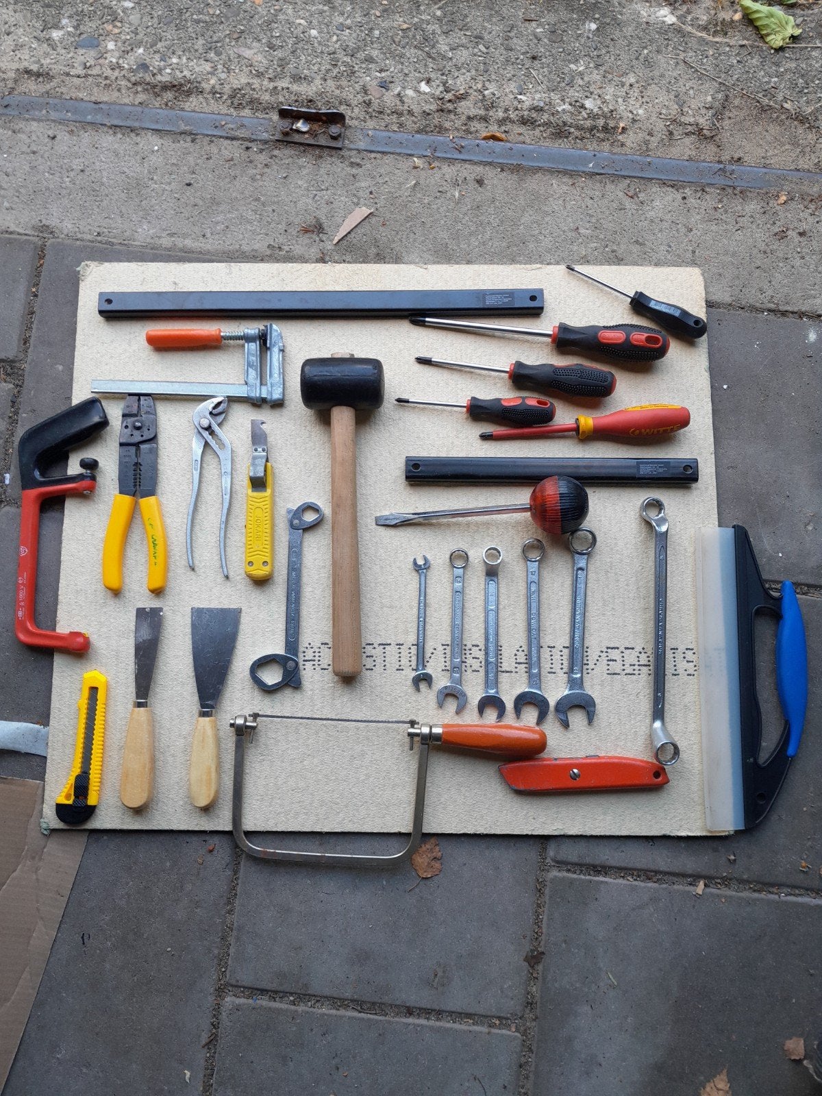 Gereedschap divers. 2 magneetstrips voor ophang, Ophalen of Verzenden