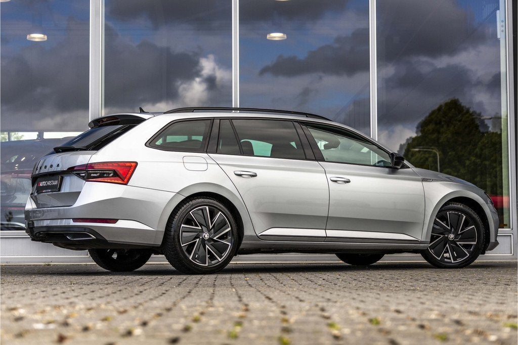 Skoda Superb Combi 1.5 TSI ACT Sportline Business | ACC | Tr, Auto's, Skoda, 12 maanden, 4 cilinders, Origineel Nederlands, 1600 kg