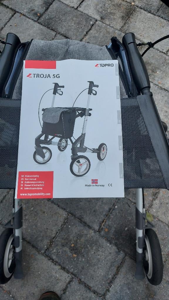 Te koop rollator, Diversen, Ophalen, Lichtgewicht, Zo goed als nieuw