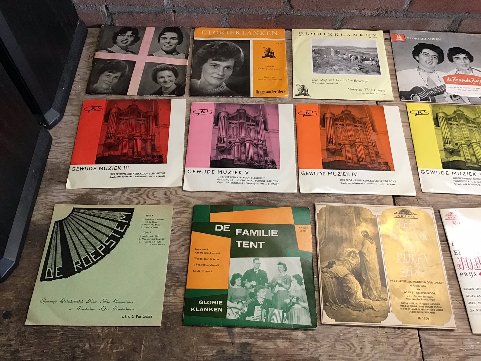 71 CHRISTELIJKE, KERKELIJKE, GEESTELIJKE SINGLES., Ophalen of Verzenden, Gebruikt, Pop