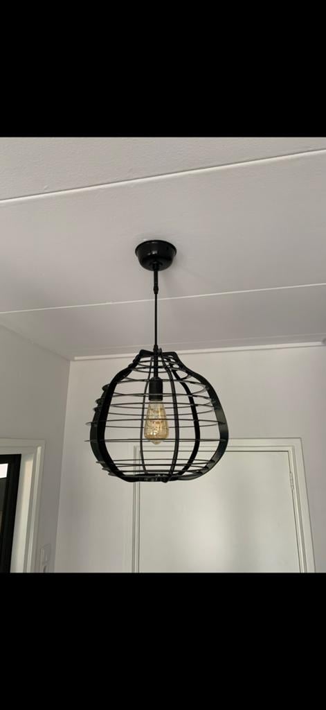 Zwarte hanglamp vtwonen, Ophalen, Gebruikt, Metaal, Minder dan 50 cm