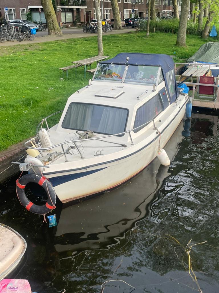 Onedin 650 met 20PK 4-takt buitenboordmotor, Ophalen, Zo goed als nieuw