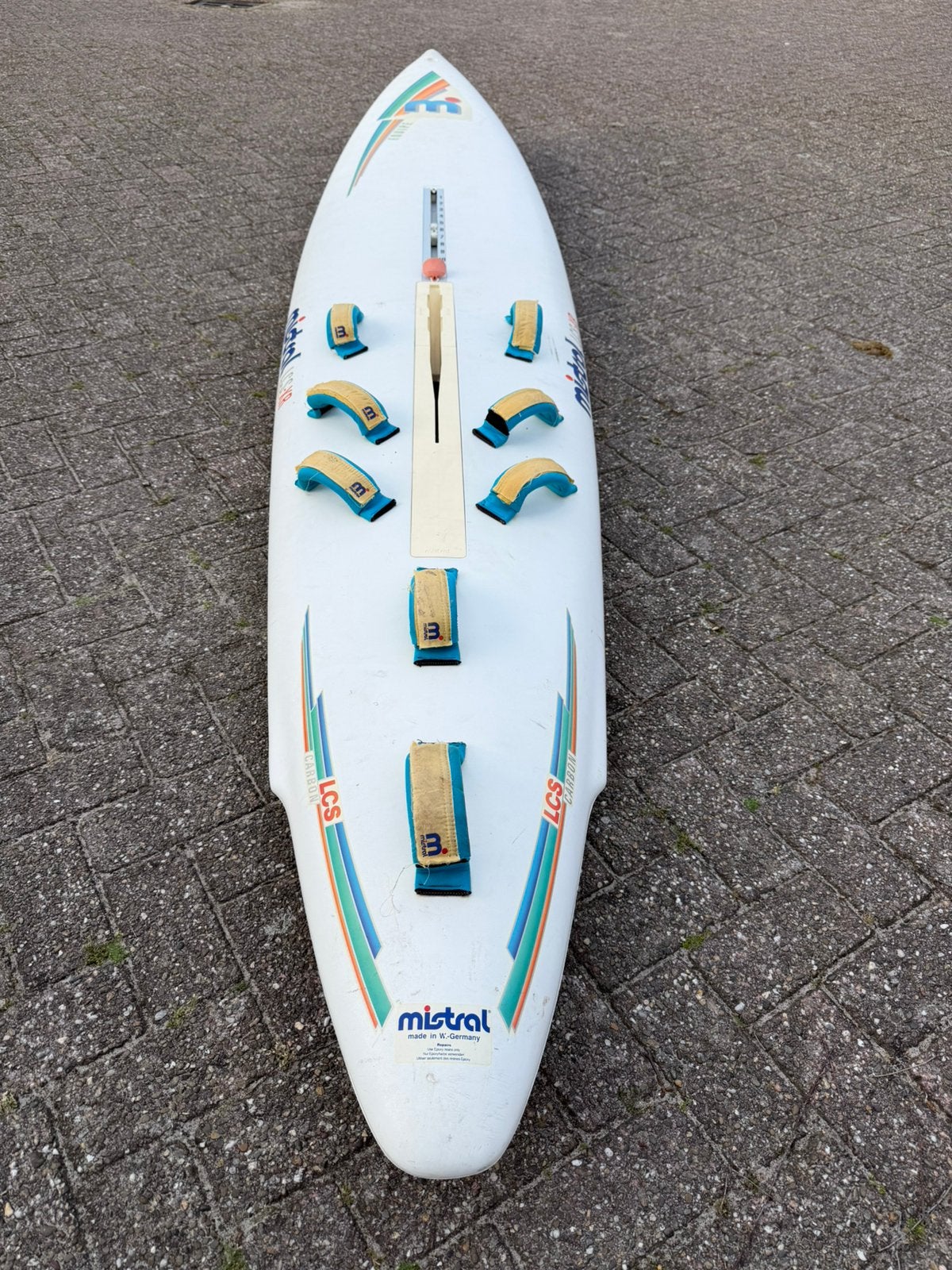 Mistral equipe set in mooie staat!, Watersport en Boten, Windsurfen, Ophalen, Mistral, Gebruikt, 5 tot 6.5 m²