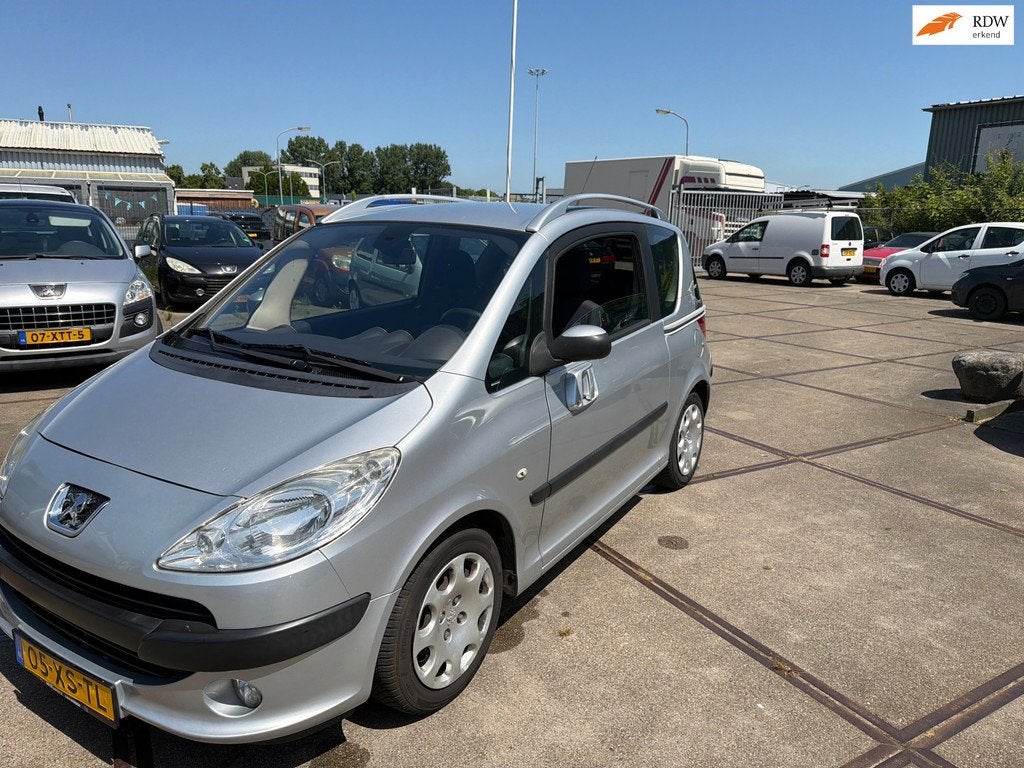 Peugeot 1007 1.4-16V Gentry Inruil mogelijk, Auto's, Peugeot, Voorwielaandrijving, Electronic Stability Program (ESP), 4 cilinders