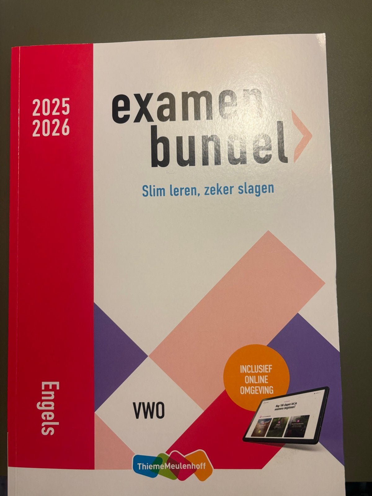 Examenbundel Engels VWO 2025/2026 - Slim leren, zeker slagen, Ophalen of Verzenden, Zo goed als nieuw, Non-fictie