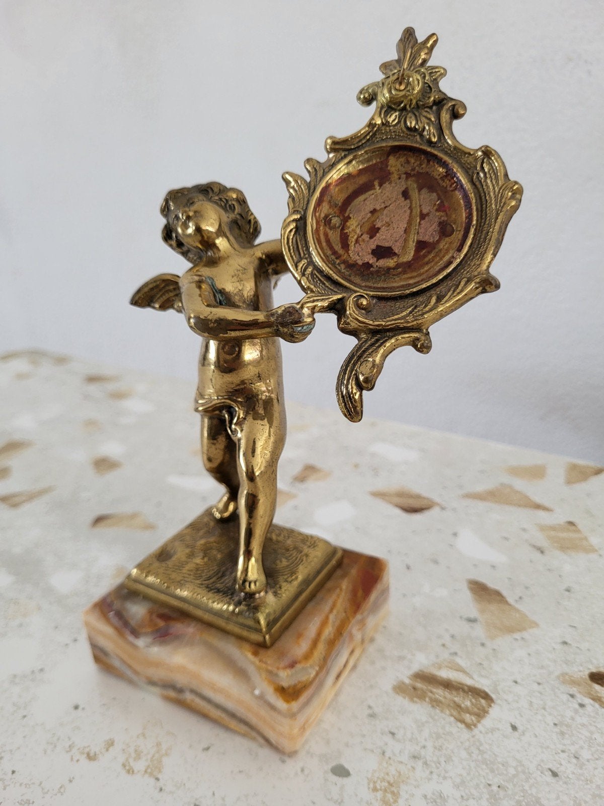 Antiek Bronzen / Messing Engeltje (Putto) op Marmeren Voet (, Ophalen, Koper of Brons